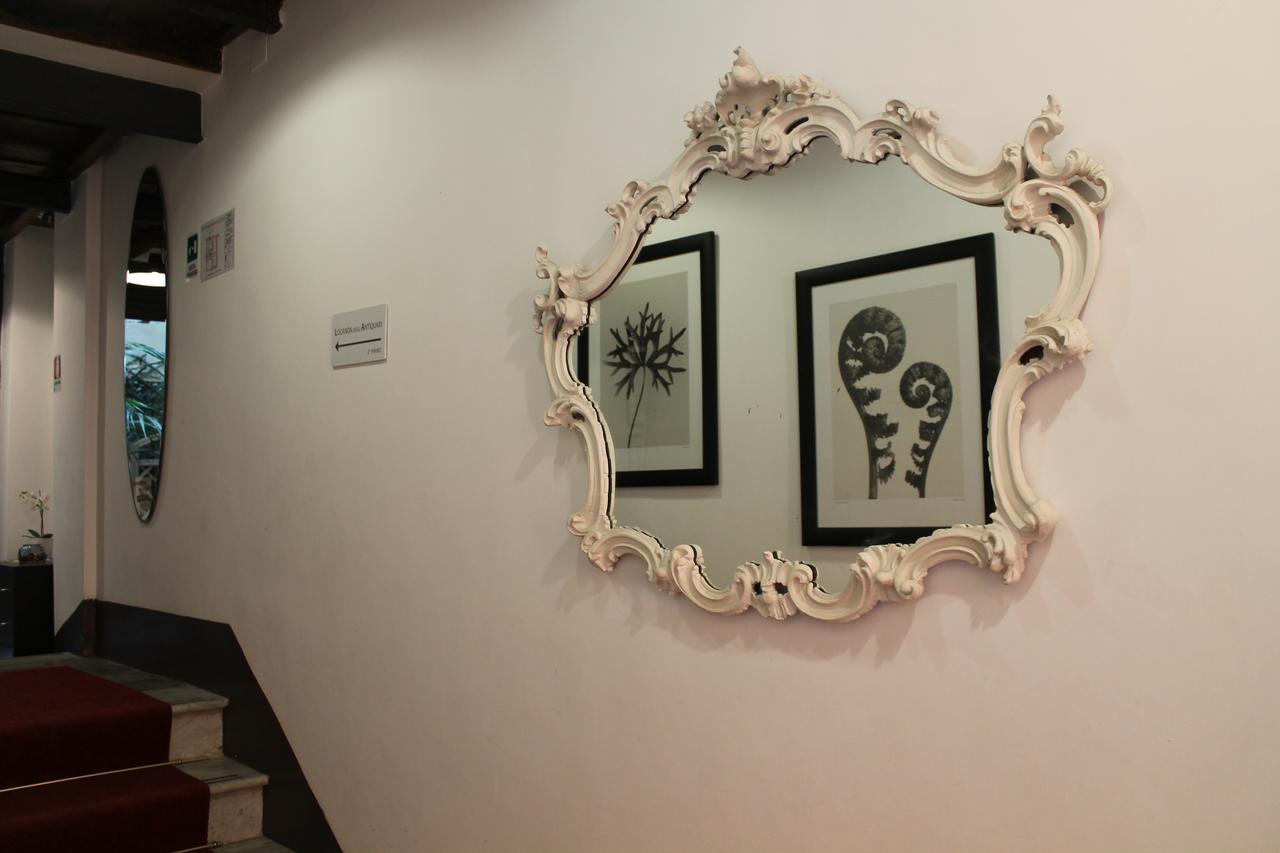 Affittacamere Relais Palazzo Taverna Roma