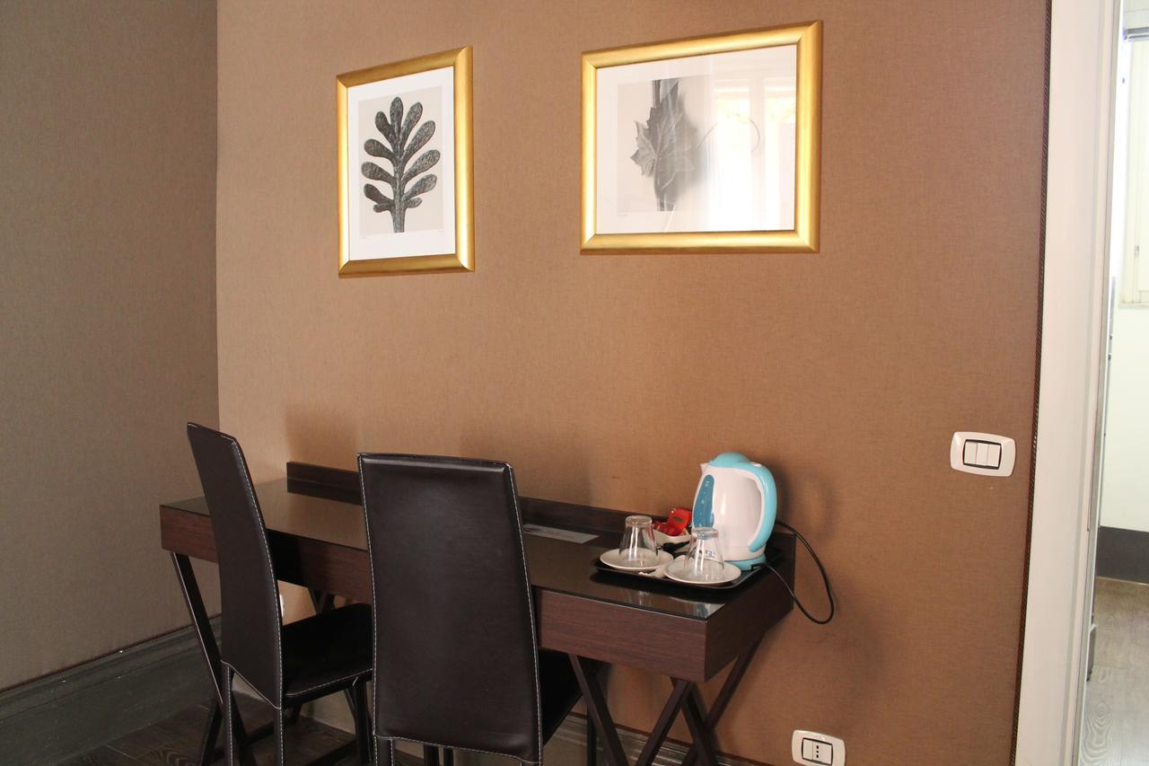 Relais Palazzo Taverna Affittacamere Roma