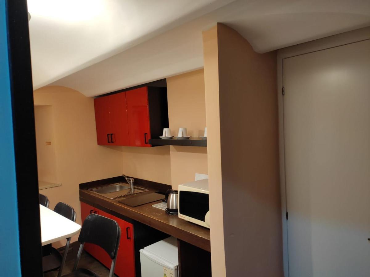 Gasthuis Relais Palazzo Taverna 3*