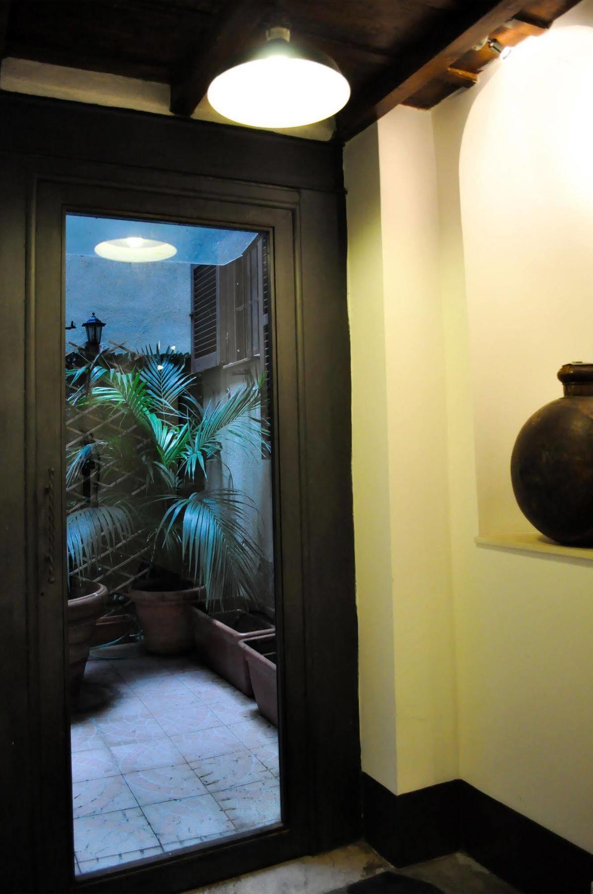 Relais Palazzo Taverna Gasthuis